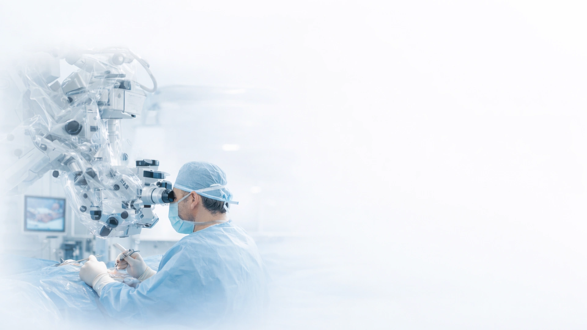 جراحة العمود الفقري الميكروسكوبية